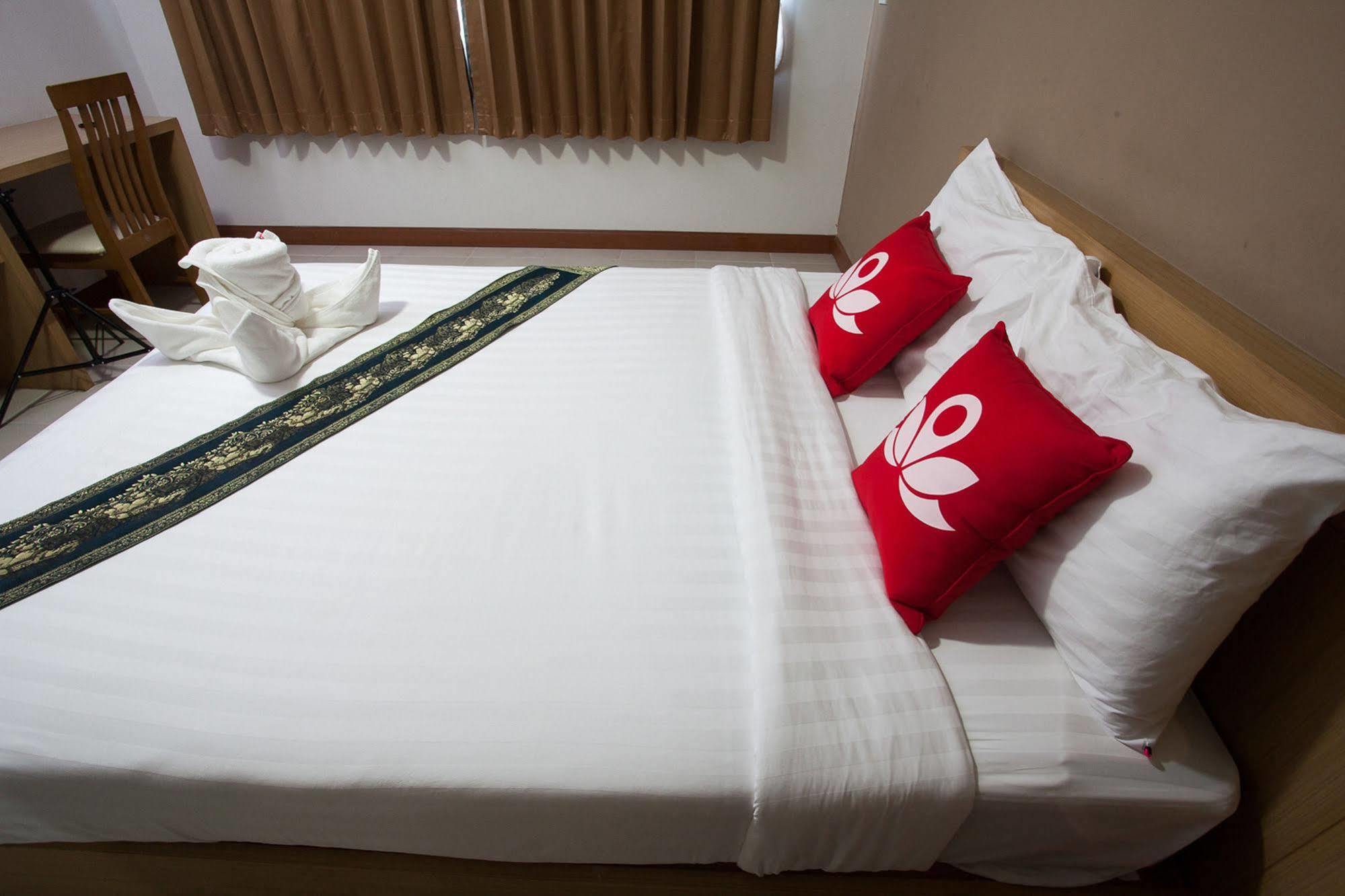 Zen Rooms Vibhavadee-Rangsit Bangkok Esterno foto